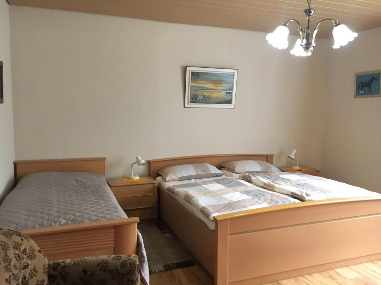 Ferienwohnungen Eichenhof Шневердинген Екстериор снимка