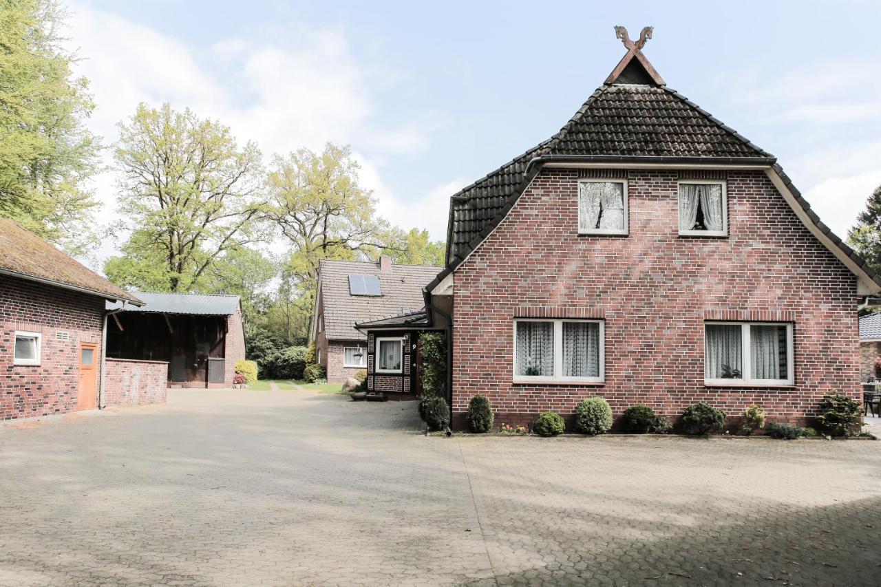 Ferienwohnungen Eichenhof Шневердинген Екстериор снимка